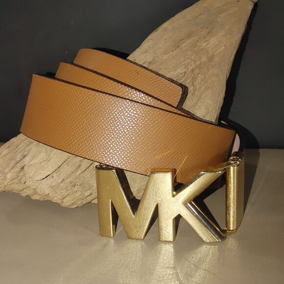 Women's Reversible Gold MK Logo Belt Michael Kors Size 42 - Picture 10 of 13